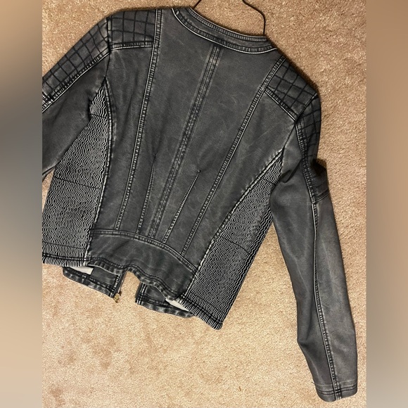 Point Zero faux vegan leather distressed look fitted biker jacket - small - Picture 3 of 5